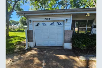 2254 Gadbury Drive, Saint Louis, MO 63136 - Photo 2