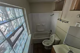 2254 Gadbury Dr, Saint Louis, MO 63136 - Photo 12