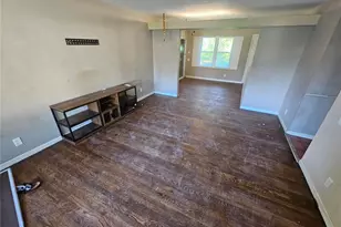 2254 Gadbury Dr, Saint Louis, MO 63136 - Photo 4