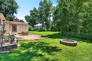 2984 Joyce Ct, Maryland Heights, MO 63043 - Photo 4