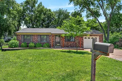 2984 Joyce Court, Maryland Heights, MO 63043 - Photo 1