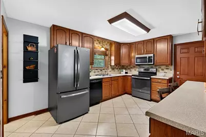 2984 Joyce Court, Maryland Heights, MO 63043 - Photo 14