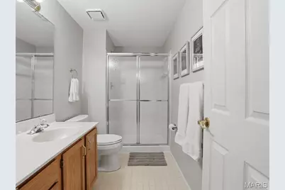 6632 Towne Woods Drive, Saint Louis, MO 63129 - Photo 56