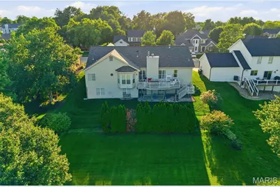 6632 Towne Woods Drive, Saint Louis, MO 63129 - Photo 10