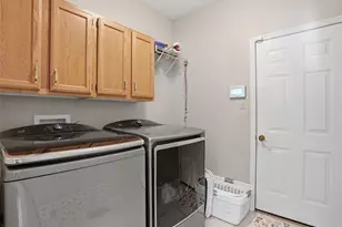 6632 Towne Woods Dr, Saint Louis, MO 63129 - Photo 32