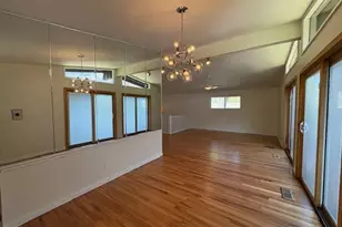 57 Willow Brook Dr, Saint Louis, MO 63146 - Photo 8