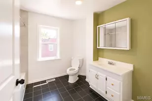 215 Weiss Ave, Saint Louis, MO 63125 - Photo 16