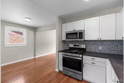 7821 Clymer Drive, Saint Louis, MO 63123 - Photo 14