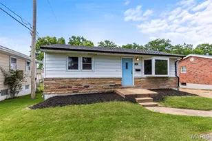 7821 Clymer Dr, Saint Louis, MO 63123 - Photo 2