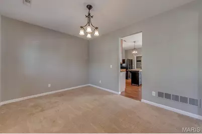 110 Hawks Haven Drive, O'Fallon, MO 63368 - Photo 8