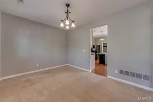 110 Hawks Haven Dr, O'Fallon, MO 63368 - Photo 8