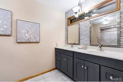 9733 Fall Ridge Trail, Sunset Hills, MO 63127 - Photo 26