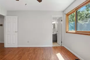 4902 Brunston Dr, Saint Louis, MO 63128 - Photo 24