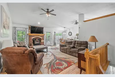 21212 Oak Trail, Warrenton, MO 63383 - Photo 10