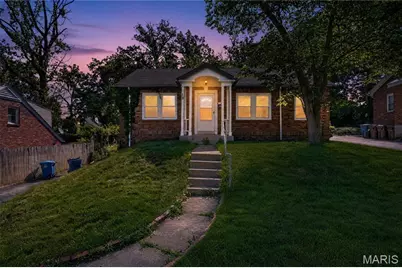 18 S Barat Avenue, Ferguson, MO 63135 - Photo 2