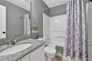 16275 Rose Wreath Ln, Florissant, MO 63034 - Photo 18