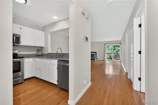 16275 Rose Wreath Ln, Florissant, MO 63034 - Photo 4