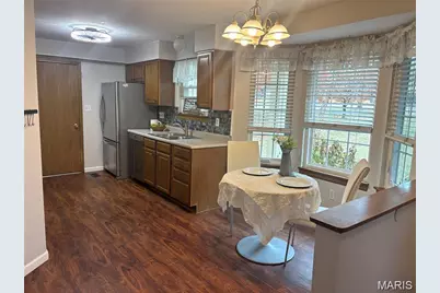 3115 Autumn Trace Drive, Maryland Heights, MO 63043 - Photo 10