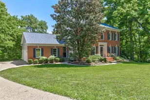 452 Meyer Ave, Kirkwood, MO 63122 - Photo 2