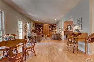 452 Meyer Ave, Kirkwood, MO 63122 - Photo 14