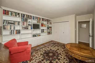 900 S Hanley Rd, Saint Louis, MO 63105 - Photo 18