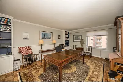 900 S Hanley Road #11D, Saint Louis, MO 63105 - Photo 22