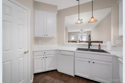 2203 Hawks Landing Drive #C, Lake Saint Louis, MO 63367 - Photo 14