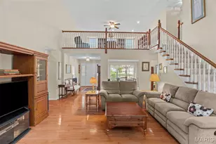 825 Crosswood Ct, Saint Louis, MO 63129 - Photo 22