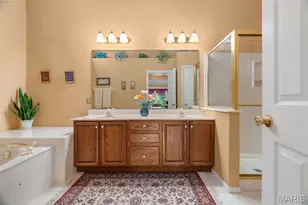 825 Crosswood Ct, Saint Louis, MO 63129 - Photo 38