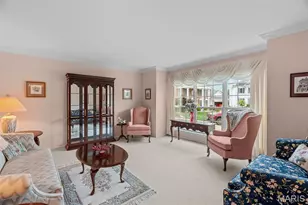 825 Crosswood Ct, Saint Louis, MO 63129 - Photo 12