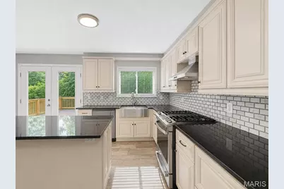 1208 Chateau Woods Drive, Saint Louis, MO 63135 - Photo 22