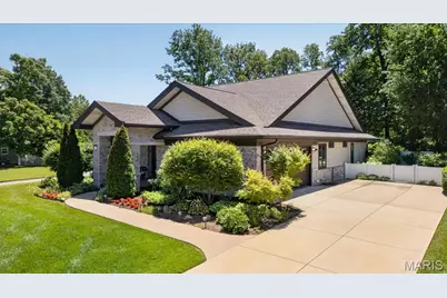 214 E Glendale Road, Webster Groves, MO 63119 - Photo 2