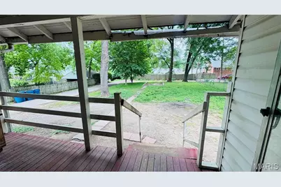 1625 Gallaher Avenue, Saint Charles, MO 63301 - Photo 24