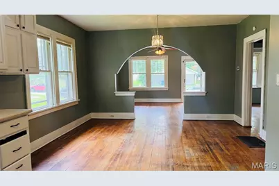 1625 Gallaher Avenue, Saint Charles, MO 63301 - Photo 8