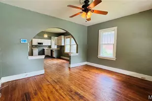 1625 Gallaher Ave, Saint Charles, MO 63301 - Photo 6