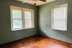 1625 Gallaher Ave, Saint Charles, MO 63301 - Photo 12
