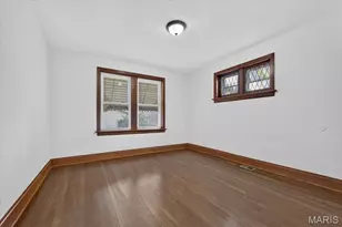 5410 Tholozan Ave, Saint Louis, MO 63109 - Photo 22