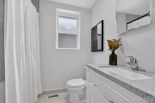5410 Tholozan Ave, Saint Louis, MO 63109 - Photo 20