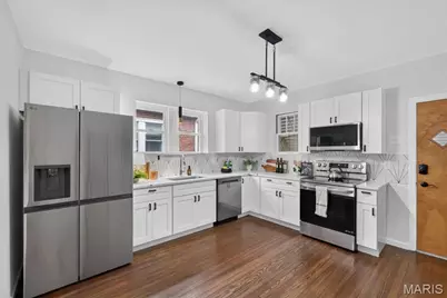 5410 Tholozan Avenue, Saint Louis, MO 63109 - Photo 12