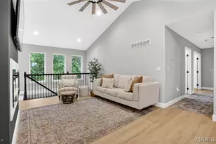 5736 La Trace Ln, High Ridge, MO 63049 - Photo 4
