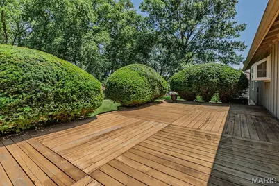 13 Suncrest Drive, Saint Peters, MO 63376 - Photo 24