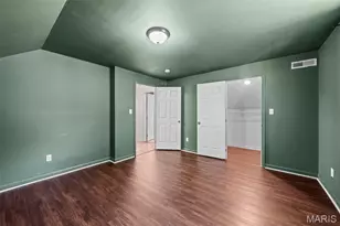 7709 St Albans Ave, Richmond Heights, MO 63117 - Photo 16