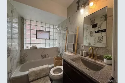 4050 Bates Street, Saint Louis, MO 63116 - Photo 10