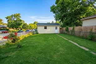 4050 Bates St, Saint Louis, MO 63116 - Photo 6