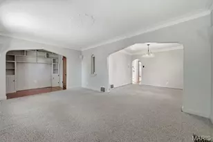 8514 Henrietta Ave, Brentwood, MO 63144 - Photo 6