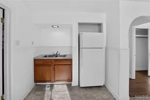 8934 Kathlyn Dr, Saint Louis, MO 63134 - Photo 14