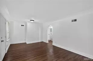 8934 Kathlyn Dr, Saint Louis, MO 63134 - Photo 12