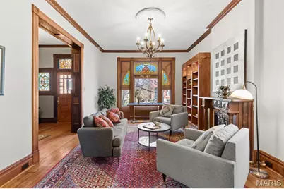 2346 Albion Place, Saint Louis, MO 63104 - Photo 2
