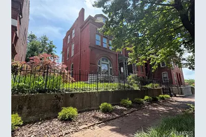 2346 Albion Place, Saint Louis, MO 63104 - Photo 1