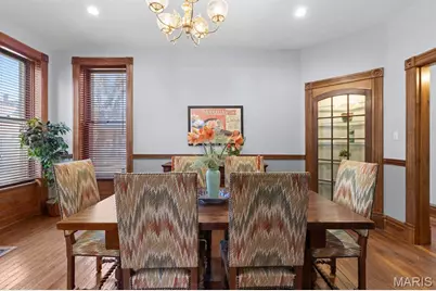 2346 Albion Place, Saint Louis, MO 63104 - Photo 10